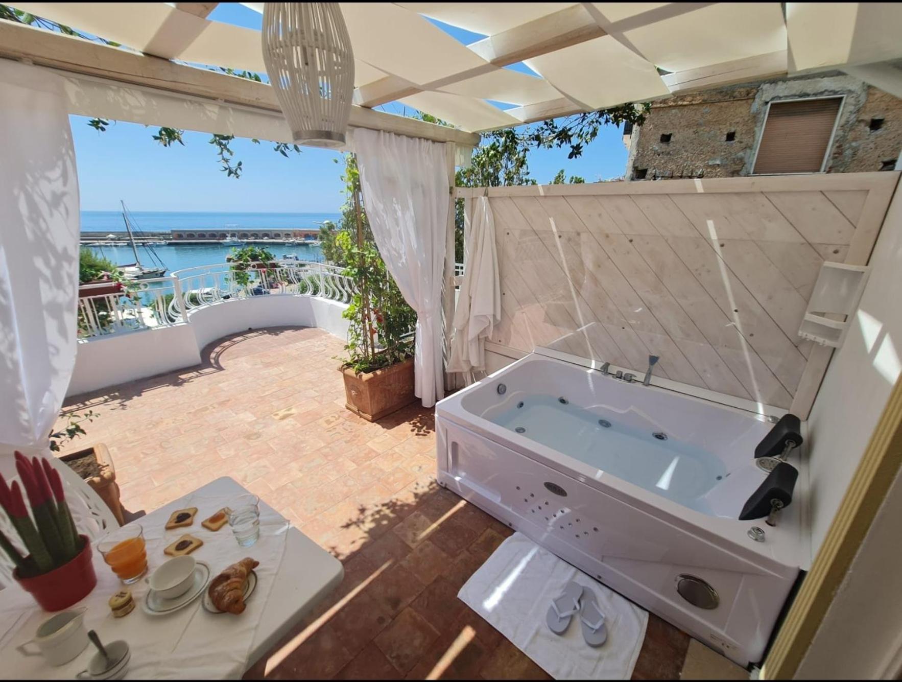 Luxury B&B Suite Jacuzzi Villa Filomena Marina di Camerota Exterior foto